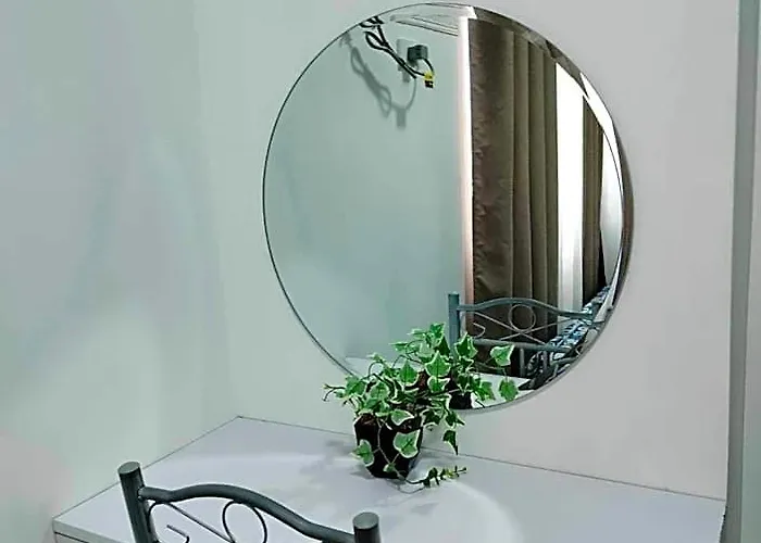 Nj's Place, Shore 1 Residences, Moa Complex, Pasay City, Philippines * Manila
