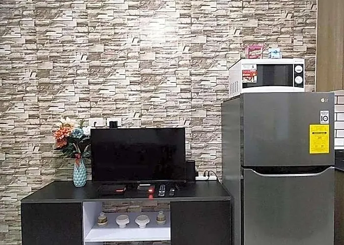 Hotel Nj's Place, Shore 1 Residences, Moa Complex, Pasay City, Philippines