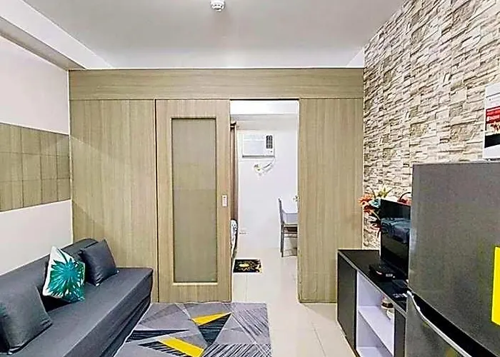 Hotel Nj's Place, Shore 1 Residences, Moa Complex, Pasay City, Philippines *